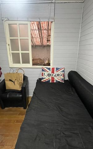 Casa à venda com 299m², 2 quartos e 1 vaga