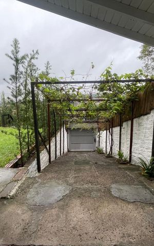 Casa à venda com 299m², 2 quartos e 1 vaga