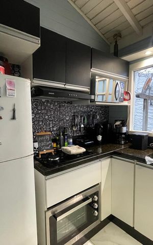 Casa à venda com 299m², 2 quartos e 1 vaga