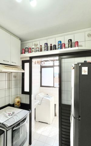 Apartamento à venda com 56m², 2 quartos e 1 vaga Apartamento à venda com 56m², 2 quartos e 1 vagaCozinha