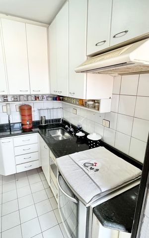 Apartamento à venda com 56m², 2 quartos e 1 vaga Apartamento à venda com 56m², 2 quartos e 1 vagaCozinha