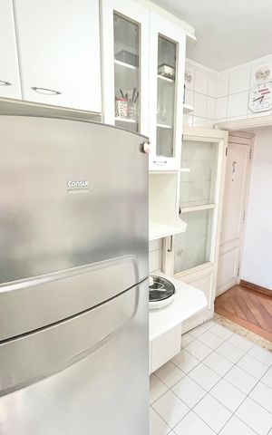 Apartamento à venda com 56m², 2 quartos e 1 vaga Apartamento à venda com 56m², 2 quartos e 1 vagaCozinha