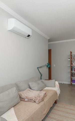 Apartamento à venda com 76m², 2 quartos e 2 vagasSala