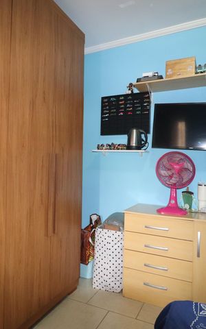 Casa para alugar com 116m², 3 quartos e 2 vagasQuarto 1 suíte