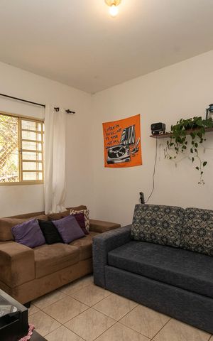 Casa à venda com 164m², 4 quartos e 4 vagas Casa à venda com 164m², 4 quartos e 4 vagasSALA
