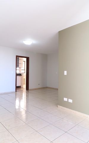 Apartamento para alugar com 94m², 3 quartos e 2 vagasSala