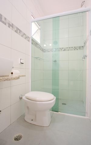 Casa à venda com 150m², 4 quartos e 2 vagasBanheiro Social