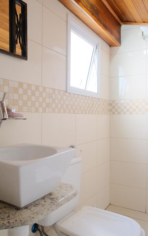 Casa à venda com 150m², 4 quartos e 2 vagasBanheiro do Sotão