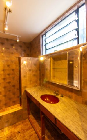 Casa de condomínio para alugar com 525m², 4 quartos e 1 vaga