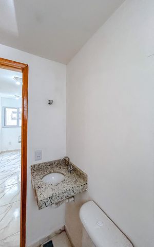 Apartamento à venda com 38m², 2 quartos e sem vagaBanheiro