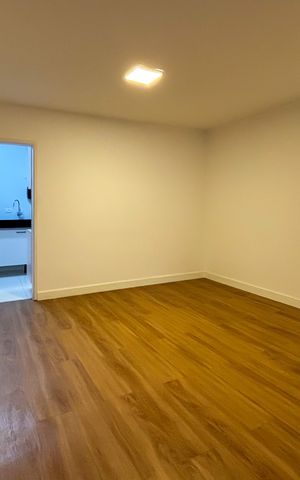 Apartamento para alugar com 107m², 4 quartos e 2 vagas