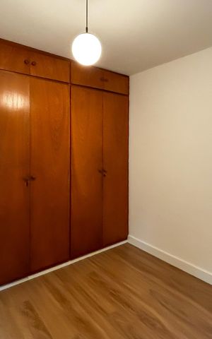 Apartamento para alugar com 107m², 4 quartos e 2 vagas
