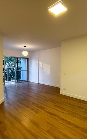 Apartamento para alugar com 107m², 4 quartos e 2 vagas