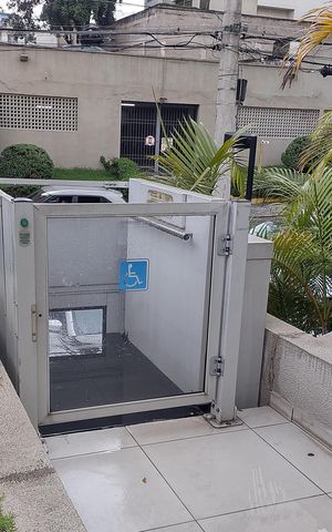 Apartamento à venda com 80m², 3 quartos e 2 vagas Apartamento à venda com 80m², 3 quartos e 2 vagasÁrea comum
