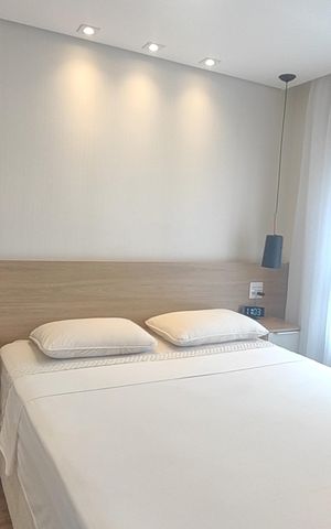 Apartamento à venda com 80m², 3 quartos e 2 vagas Apartamento à venda com 80m², 3 quartos e 2 vagasSuíte