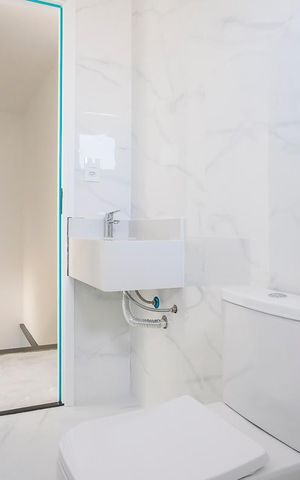 Casa à venda com 185m², 3 quartos e 2 vagasBanheiro