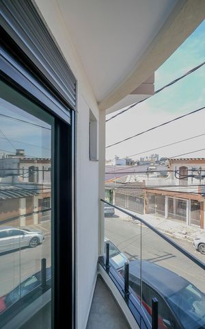 Casa à venda com 185m², 3 quartos e 2 vagasVaranda do quarto