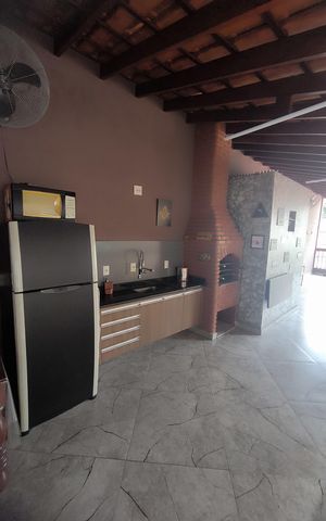 Casa à venda com 356m², 3 quartos e 3 vagas Casa à venda com 356m², 3 quartos e 3 vagasÁrea externa