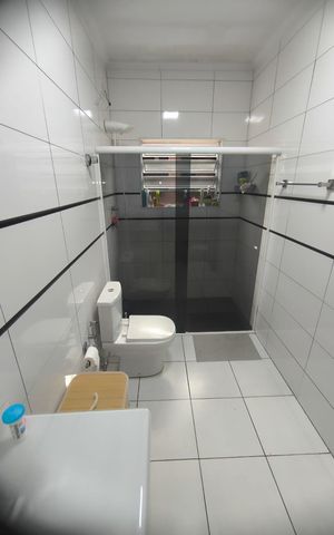 Casa à venda com 356m², 3 quartos e 3 vagas Casa à venda com 356m², 3 quartos e 3 vagasBanheiro