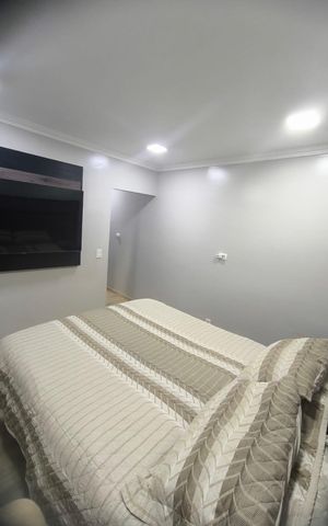 Casa à venda com 356m², 3 quartos e 3 vagas Casa à venda com 356m², 3 quartos e 3 vagasQuarto