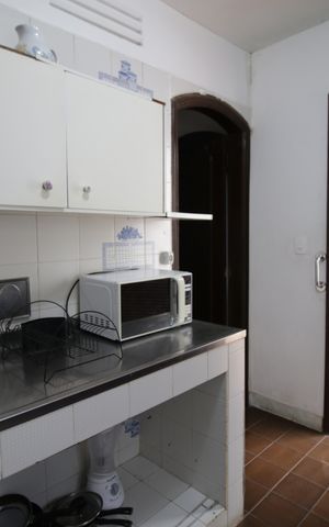 Casa de condomínio à venda com 350m², 5 quartos e 5 vagasCozinha da casa 2 