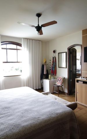 Casa de condomínio à venda com 350m², 5 quartos e 5 vagas Suíte 4