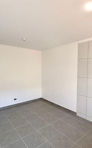 Casa para alugar com 34m², 1 quarto e sem vaga Casa para alugar com 34m², 1 quarto e sem vagaSala/Cozinha