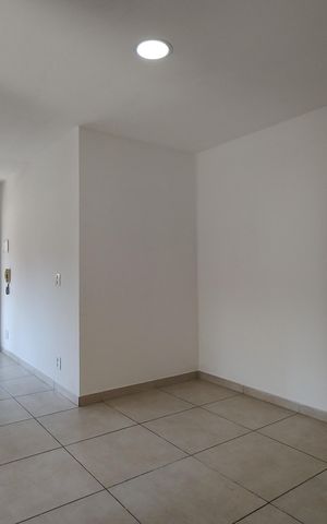 Casa de condomínio à venda com 75m², 2 quartos e sem vaga Casa de condomínio à venda com 75m², 2 quartos e sem vagaSala