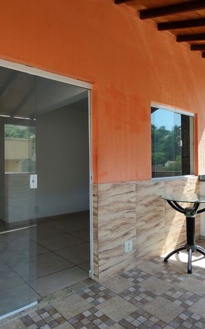 Casa de condomínio à venda com 75m², 2 quartos e sem vaga Casa de condomínio à venda com 75m², 2 quartos e sem vagaVaranda
