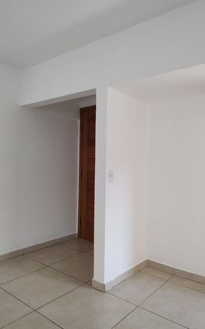 Casa de condomínio à venda com 75m², 2 quartos e sem vaga Casa de condomínio à venda com 75m², 2 quartos e sem vagaSala