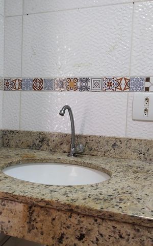 Casa de condomínio à venda com 75m², 2 quartos e sem vaga Casa de condomínio à venda com 75m², 2 quartos e sem vagaBanheiro Social 1