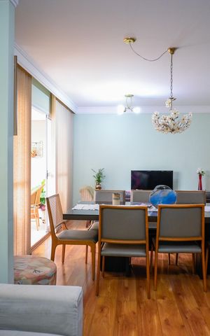 Apartamento à venda com 103m², 3 quartos e 2 vagas Apartamento à venda com 103m², 3 quartos e 2 vagasSala de TV