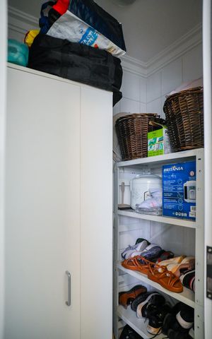 Apartamento à venda com 103m², 3 quartos e 2 vagas Apartamento à venda com 103m², 3 quartos e 2 vagasDespensa