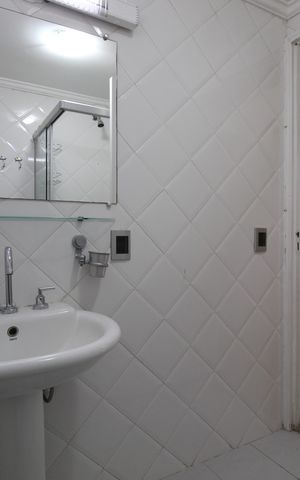 Apartamento para alugar com 134m², 3 quartos e 2 vagasBanheiro Social