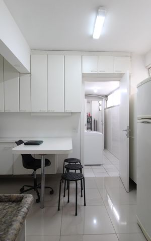 Apartamento para alugar com 134m², 3 quartos e 2 vagasCozinha