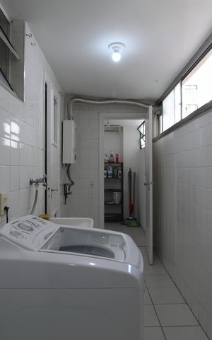 Apartamento para alugar com 134m², 3 quartos e 2 vagasÁrea de Serviço