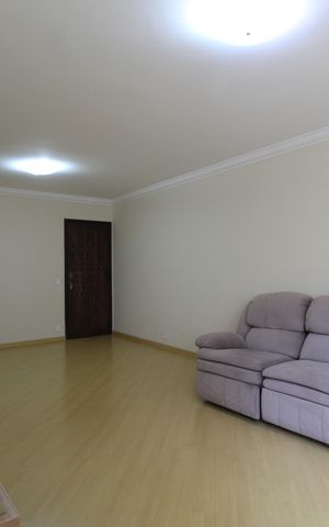 Apartamento para alugar com 134m², 3 quartos e 2 vagasSala