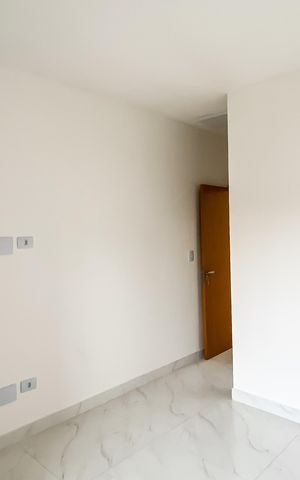 Casa à venda com 140m², 3 quartos e 2 vagasSuite 