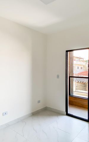 Casa à venda com 140m², 3 quartos e 2 vagasSuite 