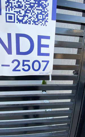 Casa à venda com 140m², 3 quartos e 2 vagasPlaca 