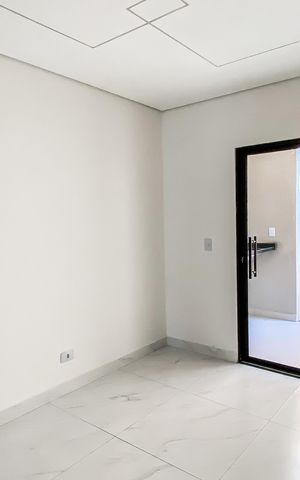 Casa à venda com 140m², 3 quartos e 2 vagasCozinha 
