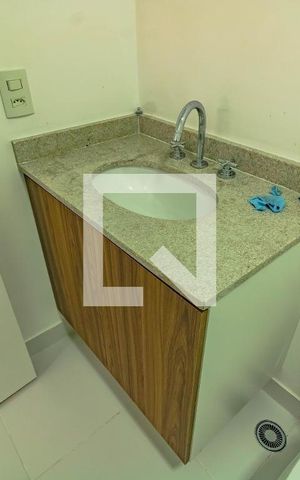 Apartamento para alugar com 26m², 1 quarto e sem vaga Apartamento para alugar com 26m², 1 quarto e sem vagaBanheiro