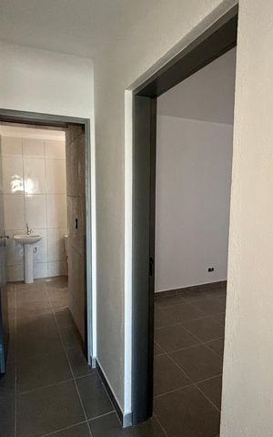 Casa para alugar com 55m², 2 quartos e sem vaga Casa para alugar com 55m², 2 quartos e sem vagaCorredor