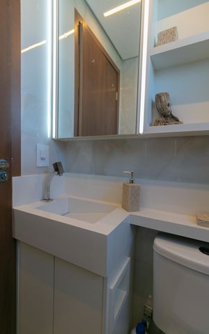Apartamento à venda com 45m², 2 quartos e 1 vaga Apartamento à venda com 45m², 2 quartos e 1 vagaBanheiro