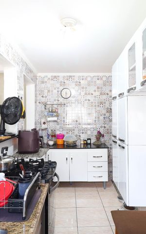 Casa à venda com 260m², 4 quartos e 1 vaga