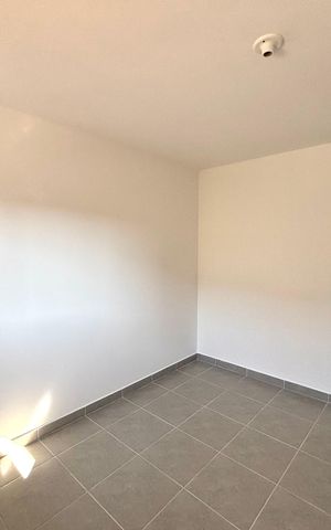 Casa para alugar com 36m², 1 quarto e sem vagaQuarto 1