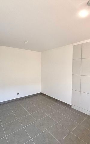 Casa para alugar com 36m², 1 quarto e sem vagaSala- Cozinha 