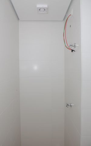 Studio à venda com 27m², 1 quarto e sem vaga Studio à venda com 27m², 1 quarto e sem vagaBanheiro
