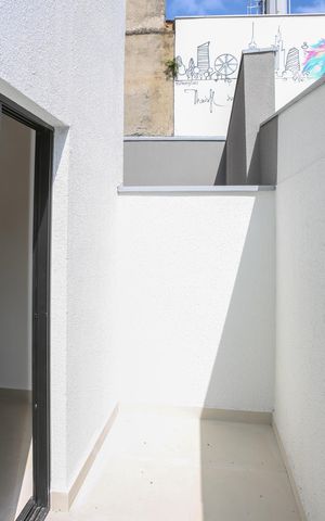 Studio à venda com 30m², 1 quarto e sem vaga Studio à venda com 30m², 1 quarto e sem vagaSacada