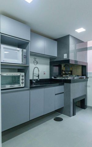 Apartamento à venda com 80m², 2 quartos e sem vagaÁrea comum - Salão de festas
